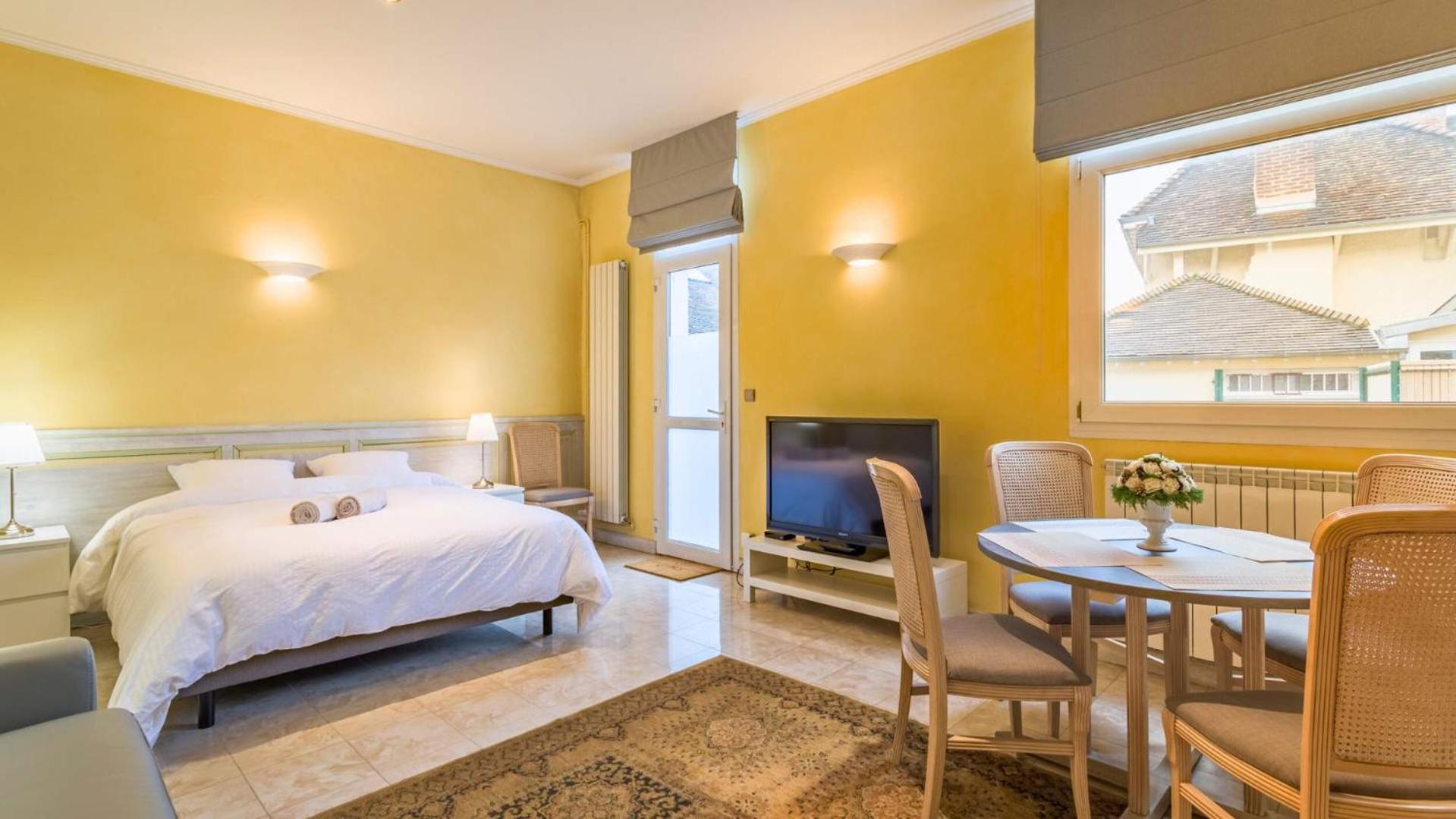 Le Saphir - Confort - Proche Mag Outlet Troyes - Parking Gratuit Pont-Sainte-Marie Ngoại thất bức ảnh